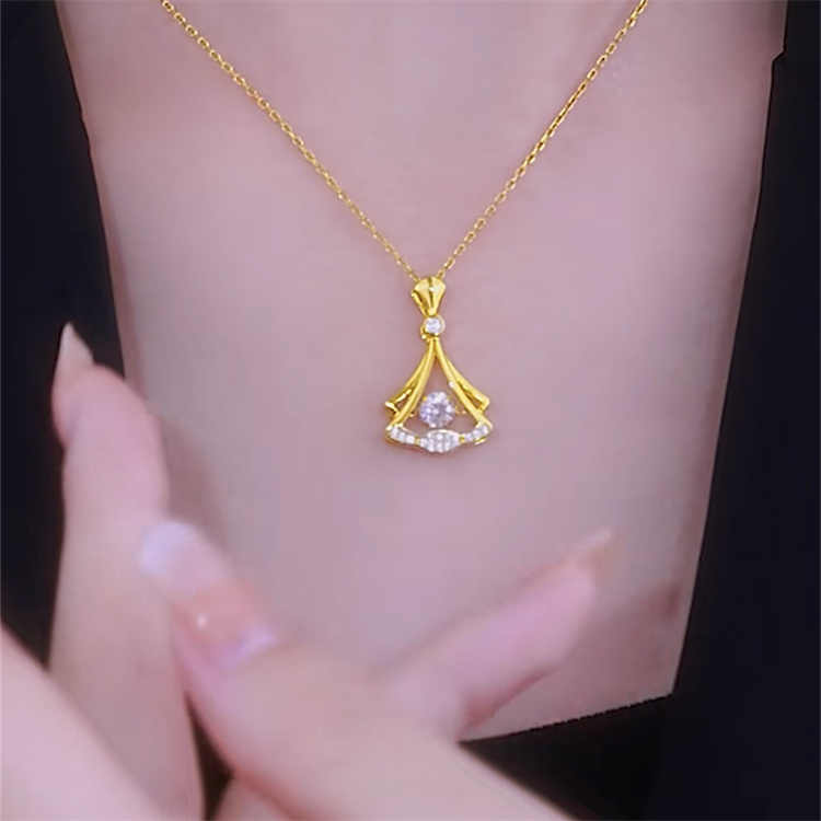 Rhinestone Decor Pendant Necklace